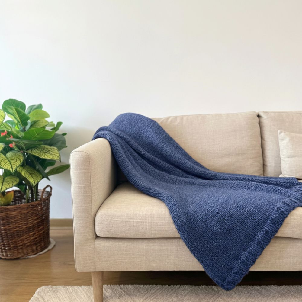 DreamCloud Blanket - Beginner's Knitting Kit.