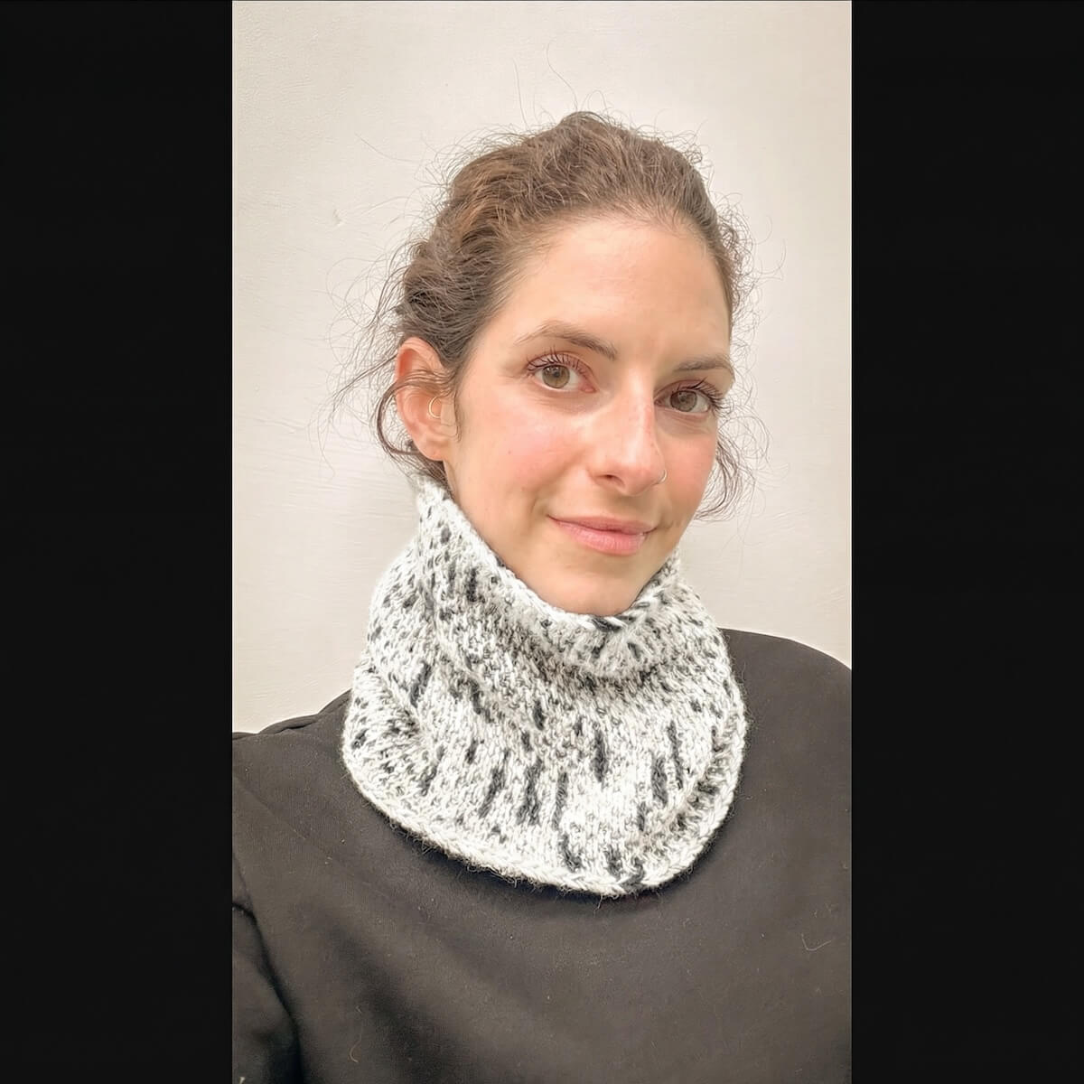 Huayna Cowl - Beginner Knitting Kit