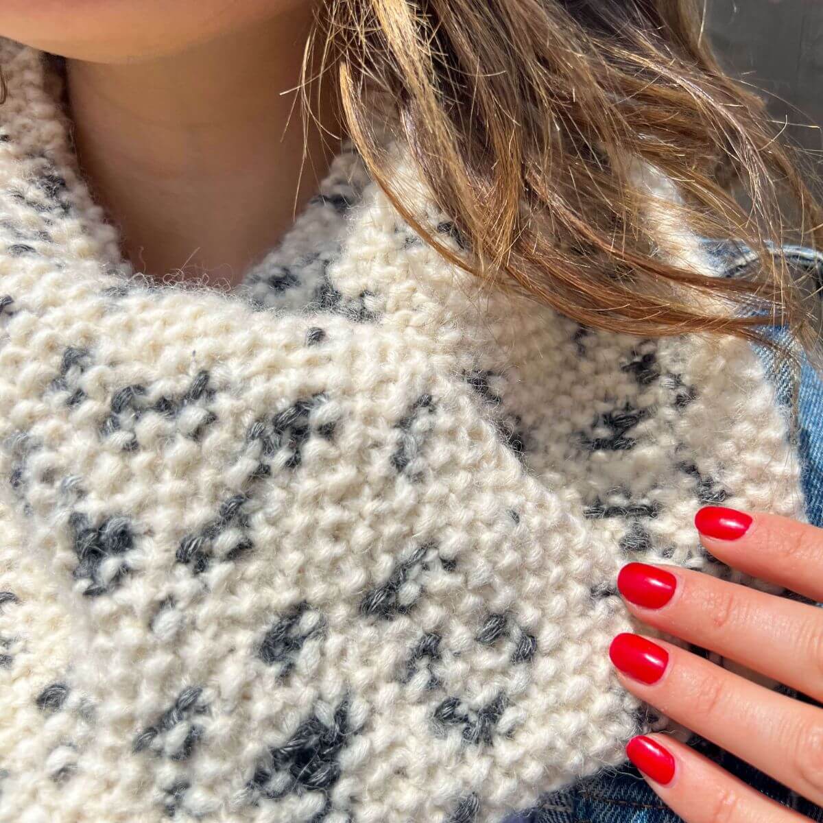 All Season Cowl - Beginner Knitting Kit