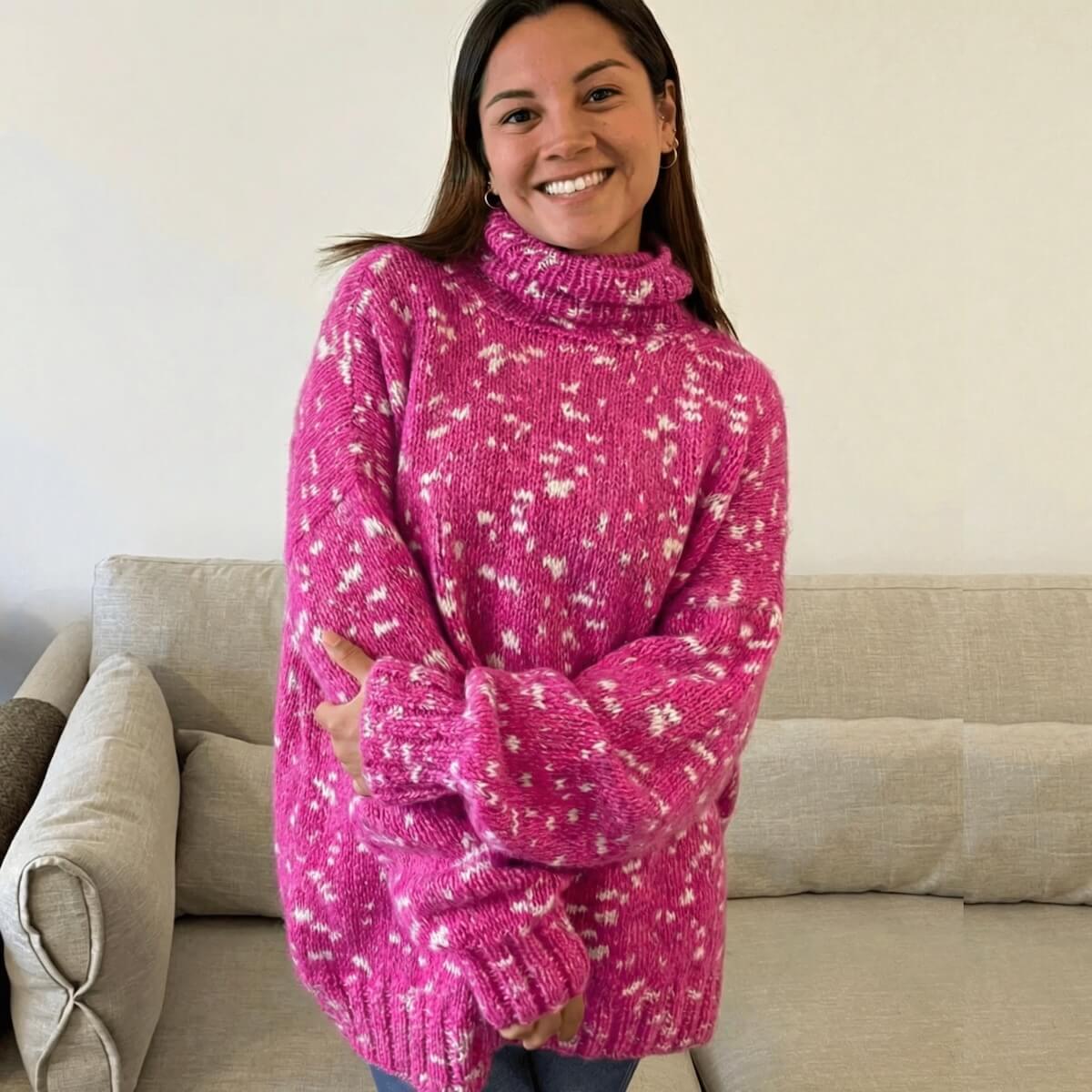 Alpaca Hug Oversize Sweater Knitting Kits in Pink white Baby Alpaca Pima Cotton Blend Yarn