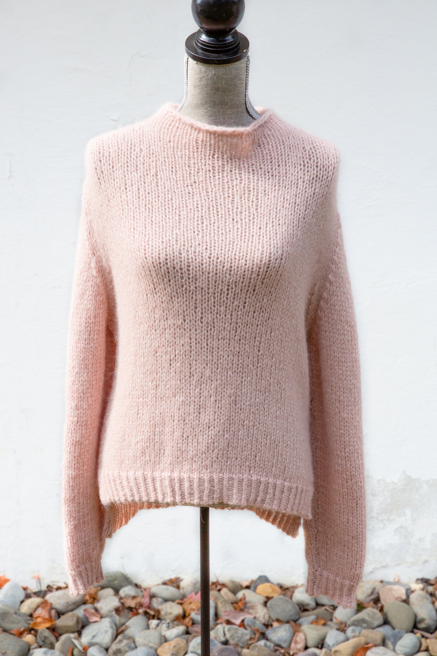 Chikan pullover knitting kit